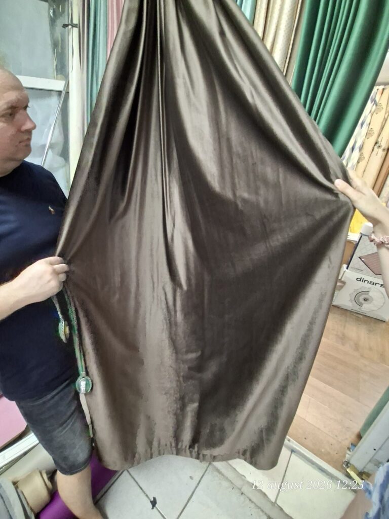 Draperie din catifea maro ciocolatiu Mocha