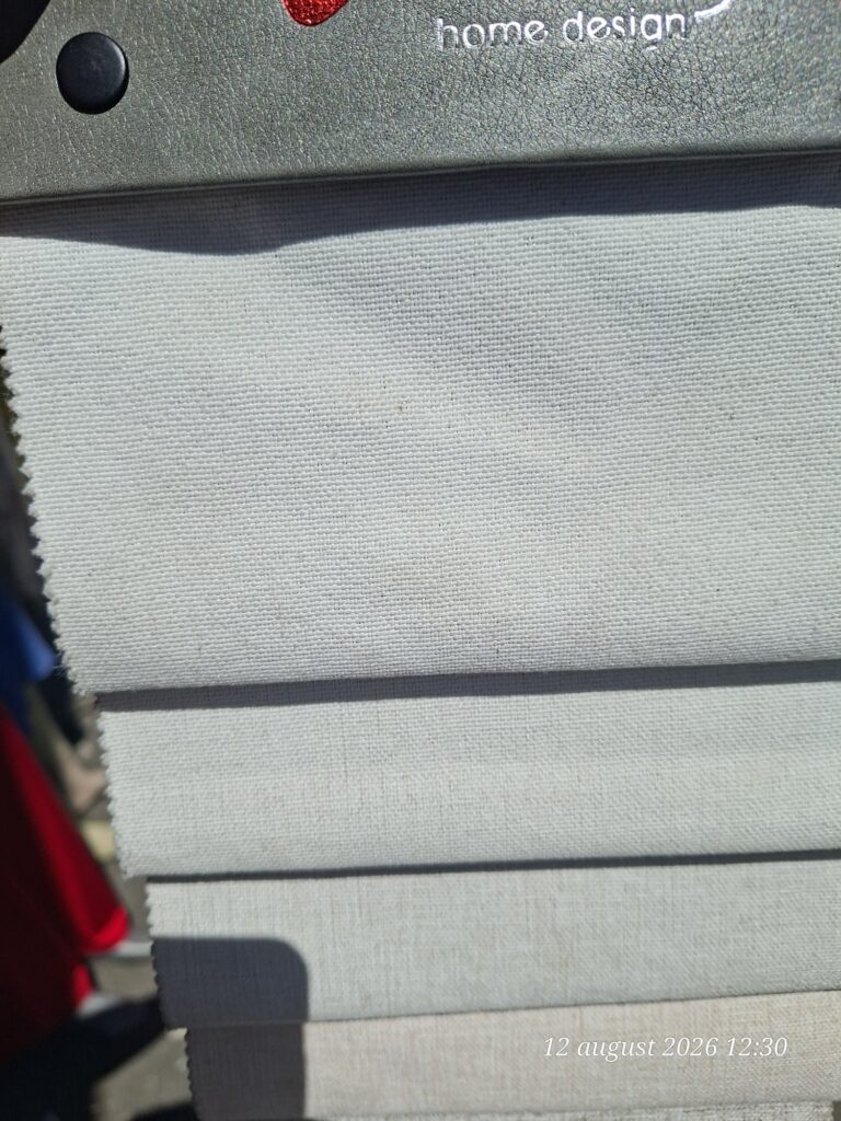 Draperie la comandă – Paleta Jewel Colours