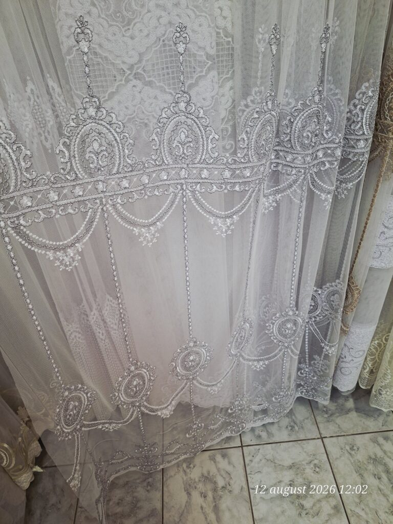 Perdea decorativă Lavinia